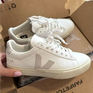 Women’s Veja Campo Sneakers New Season (Taupe) EUR 38.5